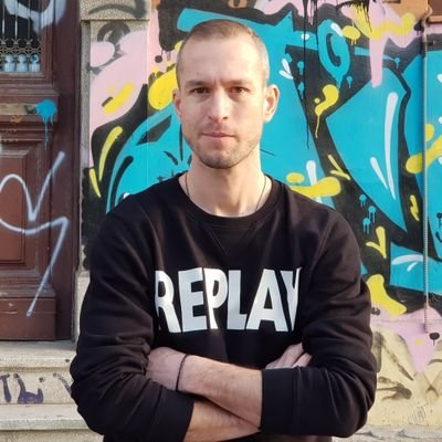 ChristosMous's profile picture. #LIFESTYLE #TRAVEL #OUTFIT
📡ᴇʟᴇᴄᴛʀᴏɴɪᴄ ᴍᴇᴄʜᴀɴɪᴋᴇʀ       
🎧ᴍᴜsɪᴄ ʟᴏᴠᴇʀ 🎬ᴠɪᴅᴇᴏᴍᴀᴋᴇʀ
💪🏻ɢʏᴍ