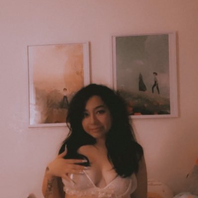 BbyPerle's profile picture. i need coffee in an IV