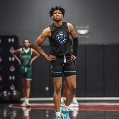 Official Twitter of Darnell Marcus Fizer Jr, Class 2023, 6’6” G/F Son of former 1st Rd NBA Draft Pick Marcus Fizer. Contact him @RealMarcusFizer for inquiries.