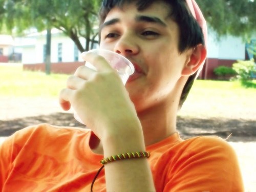seem comeentarios, sarnaa, faaiz as pessoas rir