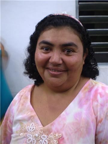 Irmã Eucléia feita da graça de Deus, com 5 filhos  e um marido, ungidos pelo senhor todo poderoso.
