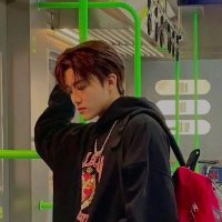 nana (@nanaglitch) 's Twitter Profile