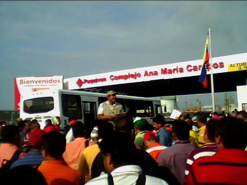 VAMOS TODOS AVANZANDO,CON NICOLAS MADURO,TRABAJADORAS,TRABAJADORES,FRENTES,CORRIENTES Y SINDICATOS PETROQUIMICOS...!