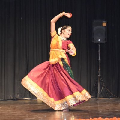 CCRT National Scholarship Holder | Kathak Dancer | Learning dance under the guidance of kathak exponent Guru Barun Banerjee