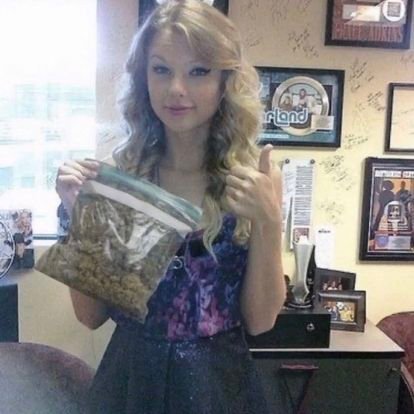 infiswift_'s profile picture. only for dabloons 🥰