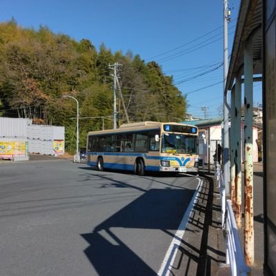 はじめまして！
横浜市営バスの接近表示器について調べている者です。
接近表示器の銘板撮影や接近放送の録音・接近表示器の生存確認などをしています。
少しずつですが記録していきますので、よろしくお願いします。

情報提供などはDMまでよろしくお願いします。