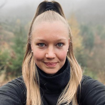 U tabule stála a děti ohrožené školním neúspěchem vzdělávala.