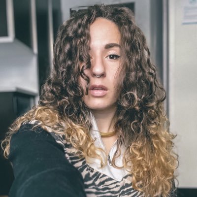 iOS developer at @FreeNow_DE - Co-organizer of @cocoaheads_hh - Mom of twins - Photographer - Enthusiast