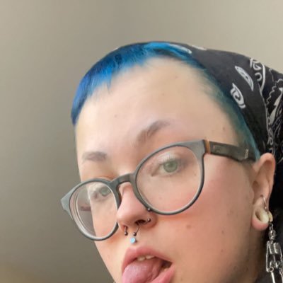 per_cy3's profile picture. hello!!! i’m just doing what makes me happy!!!!