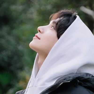 ✏ 𝓬𝓸𝓶𝓮 𝔀𝓲𝓽𝓱 𝓶𝓮, 𝓽𝓸 𝓶𝔂 𝓷𝓮𝔀 𝔀𝓸𝓻𝓵𝓭
| 감성계 + 신탁계 | 정상인 | 뎀 답 늦음 | 멘션 스루 고의 × | #월월즈 #계란삼총사 #당근고냥즈 | #킹BADA푸슝 | 선물해시 #너를_킹받게하는_완벽한_방법