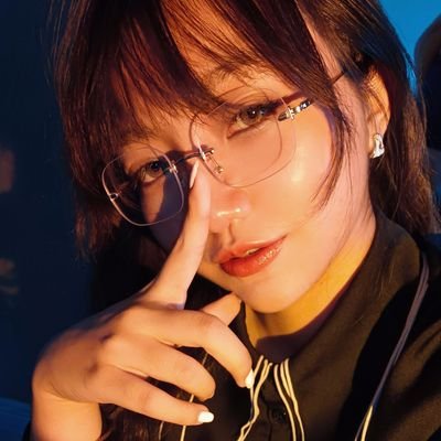 NylonDevil Profile Picture