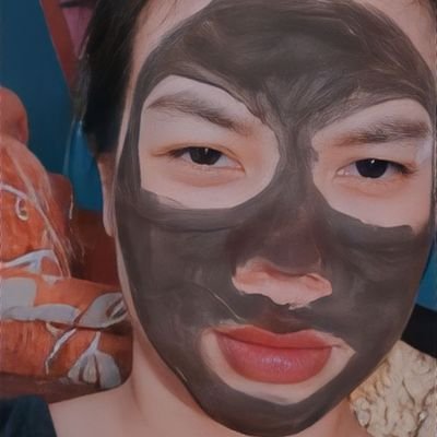 waitingforhim24's profile picture. 🦢🍦🤍