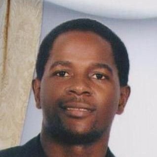*Economist by education
*Data collection puts food on the table
*Certified logistics analyst
*NBl/UBl stockist.
*Brother,Father,Rugby fan & Rally enthusiast