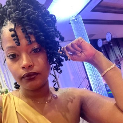Scared to upload a pic because I tweet what I think and retweet porn faithfully 🫶🏽😩😂… welp… uploaded one.
