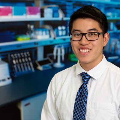 Research Associate @UMassChan, studying circRNA immunogenicity
Former Research Assistant @ASUBiodesign, studied TCR cross-reactivity