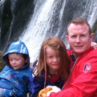 Phelim007's profile picture. Dad, husband, brother, son. Have now listened to Justin Beiber or 1D intentionally :-)