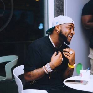 If u don't love me,I can't force you to have a great taste😂😂 Hey there I'm on Twitter😂😂