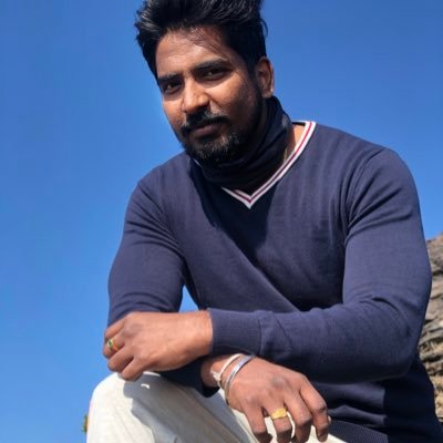 sandy1642kumar's profile picture. 