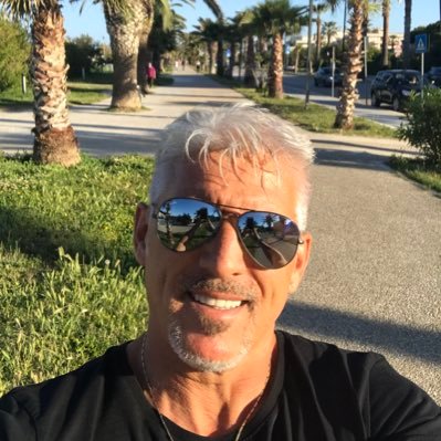 AdyKierer's profile picture. 