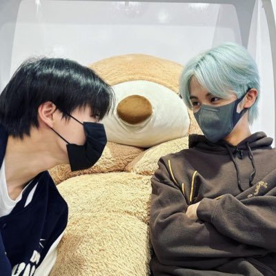 heilofuture's profile picture. 