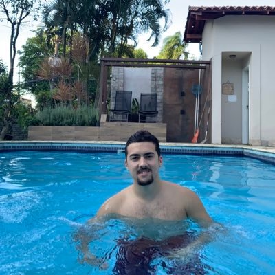 L_collares's profile picture. 