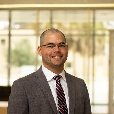 autoreherman's profile picture. When I don't know if I should post on Facebook or Linkedin, I put it here. Chemist turned data scientist.