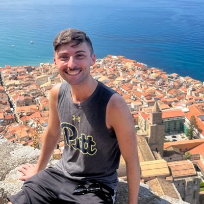 the kinase of my kinase is my friend | Pitt Med '23 | PGY1 at @PittGIM #H2P | he/him | 🏳️‍🌈🇮🇹