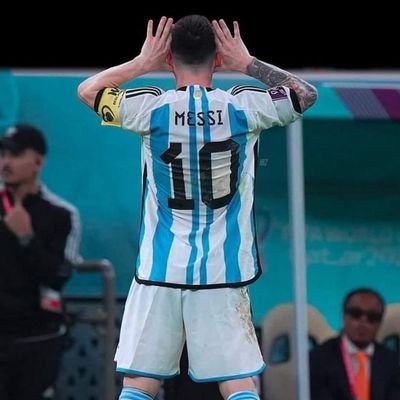 layinlyin's profile picture. 