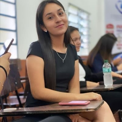 👩🏻‍💼📈 /  🇵🇾 / ⚪⚫/ 🍁🍂 /
13 ❤️

https://t.co/M7v2bVpJeC