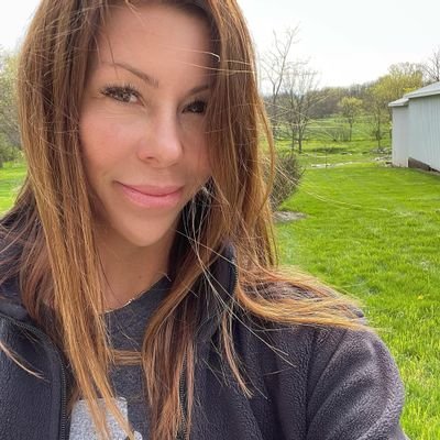 LoveMil40764104's profile picture. 