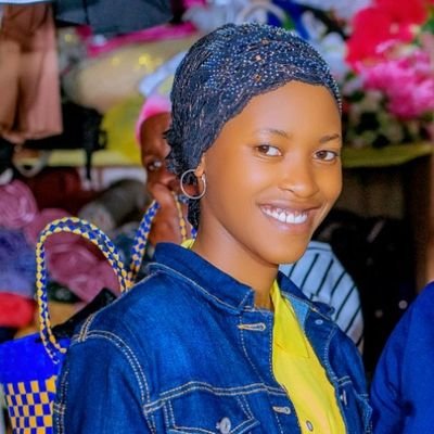 Iora_ora's profile picture. Rexana