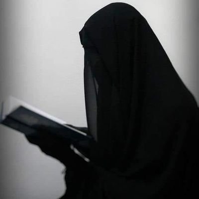 janat81853394's profile picture. إعتَنِ بِصَلاَتِك؛ فَإَحدَاهُنَّ سَتَكُونُ الأَخَيرَة'🤍.

گرینگیـ بدە بە نوێژەکانت، بەتەئکید یەکێکیان ئەبێتە کۆتا نوێژت🤍