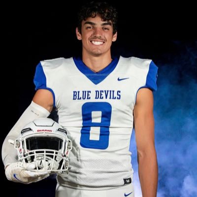 Clay High School - 2023 - TE - 6'4 - 210lb - 3.3 GPA (904) 775-0958 btashjian88@gmail.com