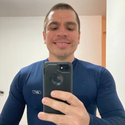 Sígueme ahora que no soy nadie, por que este año despego 😎