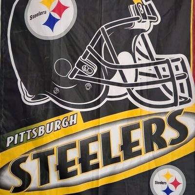 Husband and Father. Born in Long Beach CA... moved to Dallas...Steelers fan