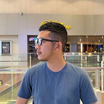 Penggemar green smoothie buatan @xtrixia; Pernah masuk ruang menteri