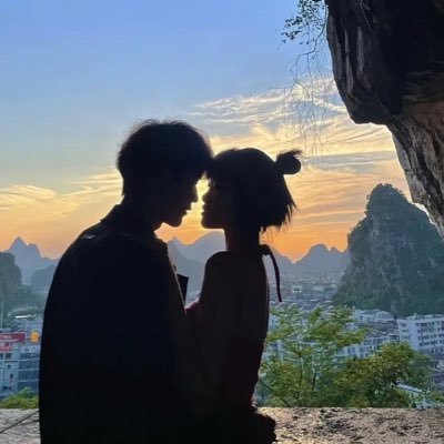 BjfPvVGFfogvLaB's profile picture. 归来还是少年！