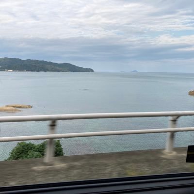 E90_F10SS's profile picture.
