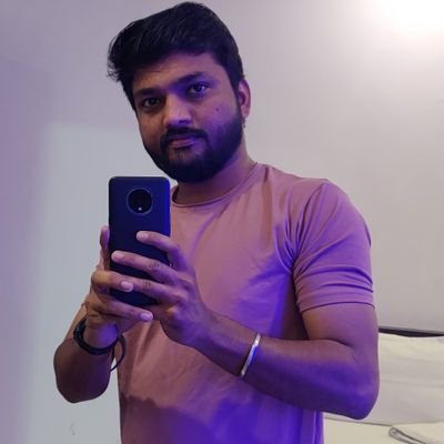 Laluvj007's profile picture. 