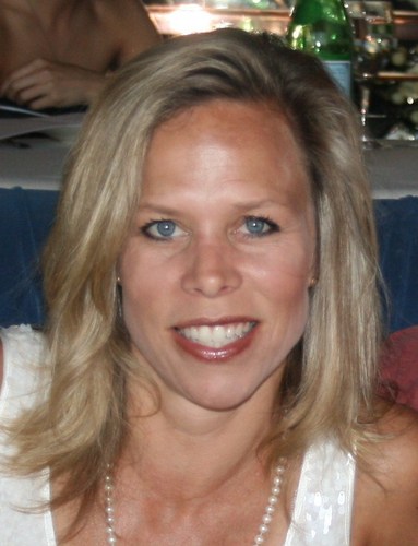 sydnegeorge's profile picture. Little Red Book of Recipes to Love cookbook author and Artists Podlight host.