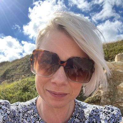 Faculty Placement Manager - Arts & Humanities at @durham_uni. I am passionate about the North East where I work and play!