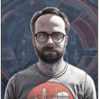 megglos's profile picture. 🤨