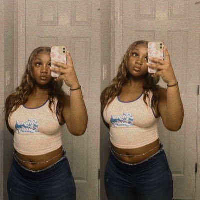 ZhariaBanks's profile picture. 