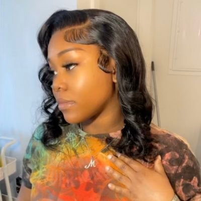 MICHAELA 💫🇯🇲 Empress 👑 I can do all things through him who strengthens mi 🙏🏾