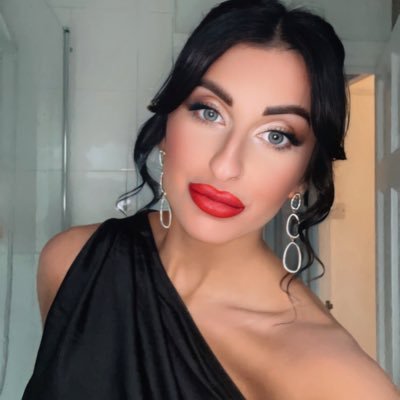 RebeccaIngman's profile picture. 