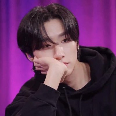 imnameimwife's profile picture. 8기/교복베베/구독계 아님