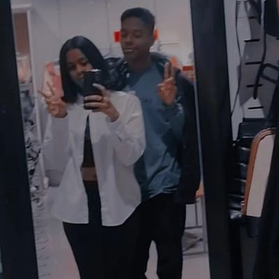 JhowJho90464208's profile picture. 