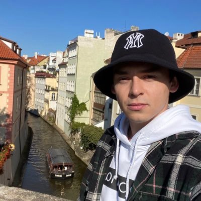 agentstik09's profile picture. 