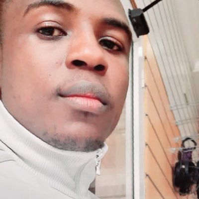 cyrilleaucomby1's profile picture. 