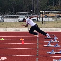 Junior , sprinter/ jumper out of Ga Pr : 10.58 21.4 6.83 6.48m 3 time junior Olympian 🇺🇸 NCAA ID# 2212747301 open to all recruitment micaruffin6@gmail.com